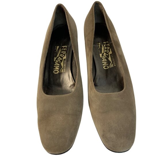 Ferragamo Green Suede Low Chunky Heel Shoes Size 7.5B  Italy 7439 Career EUC - Picture 3 of 10